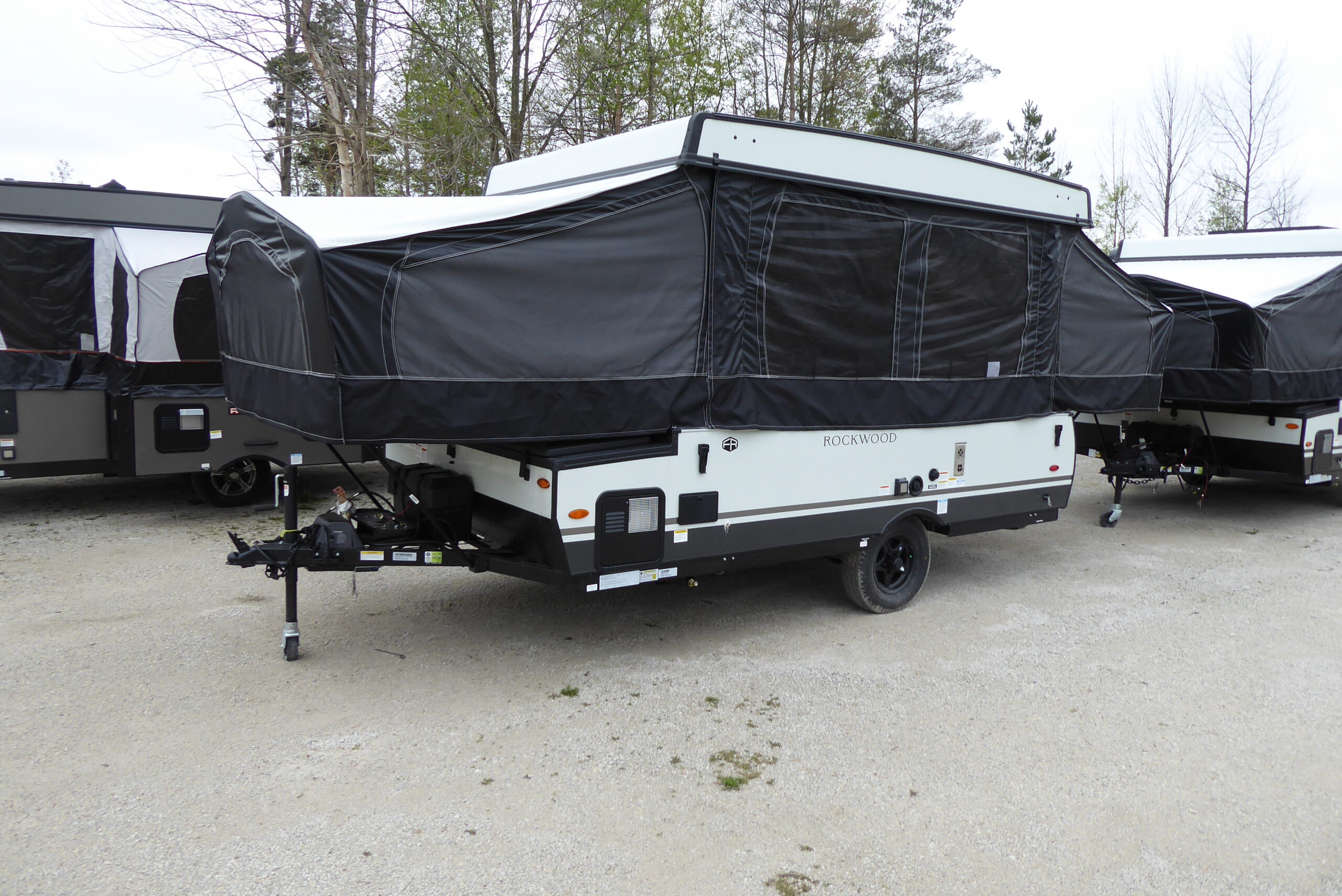 2025 Rockwood Freedom 1940FT - Image 8