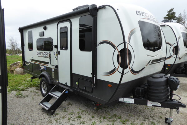 2025 Geo Pro 19DBH