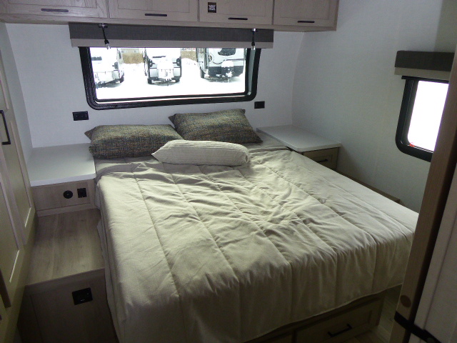 2026 Rockwood Mini-Lite 2511s - Image 11