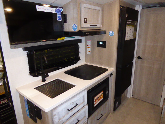 2026 Rockwood Geo Pro 20BHT - Image 4